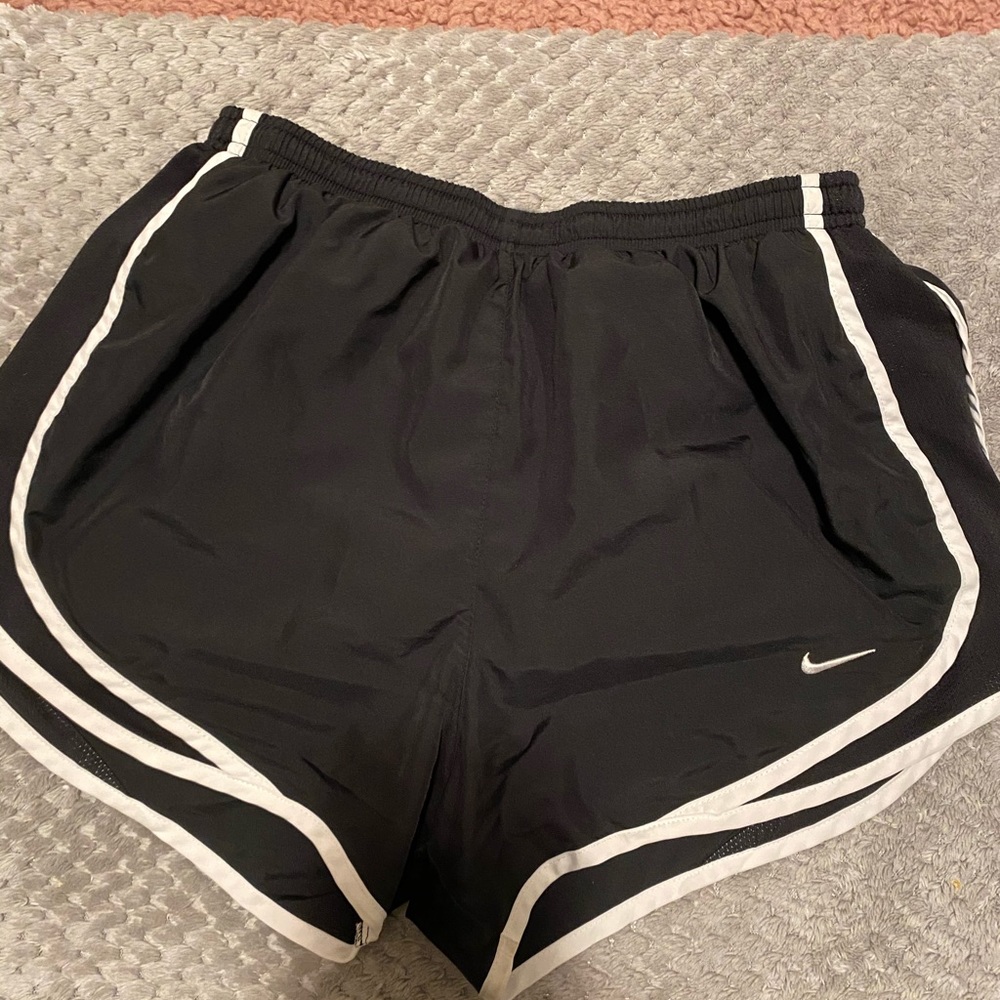 nike tempo running shorts